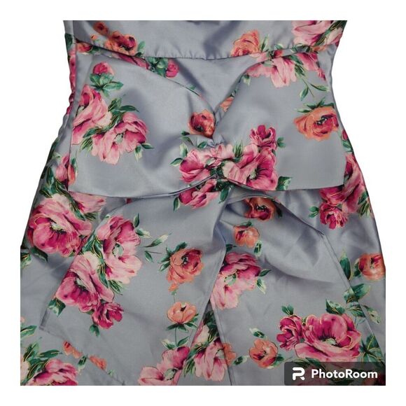 Floral Strapless Dress - Picture 7 of 9